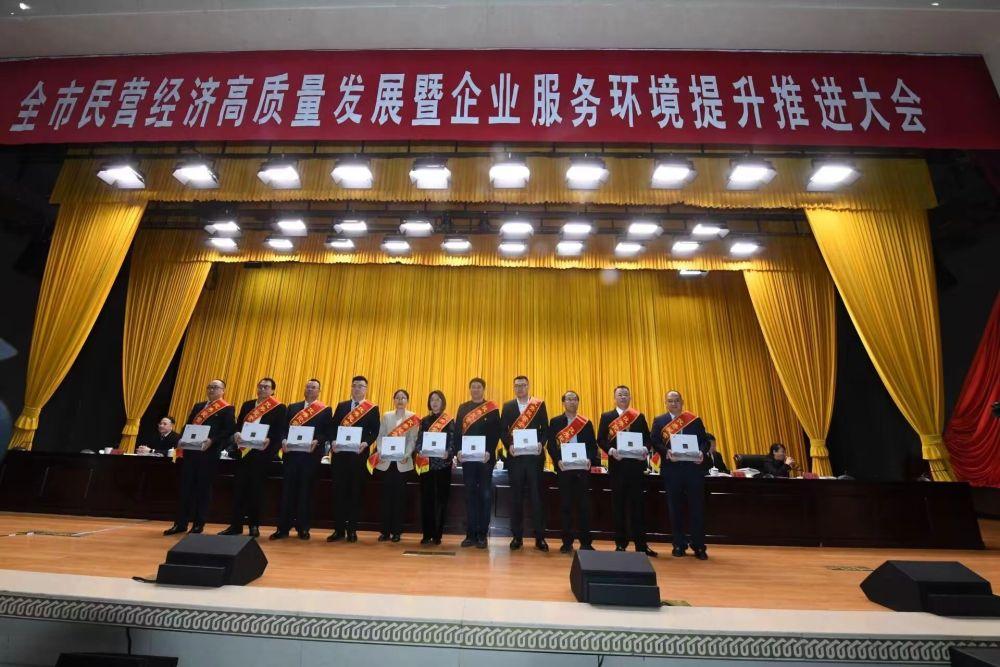新澳全年免費資料大全，探索與收獲，新澳全年免費資料大全，探索之旅與收獲的時刻